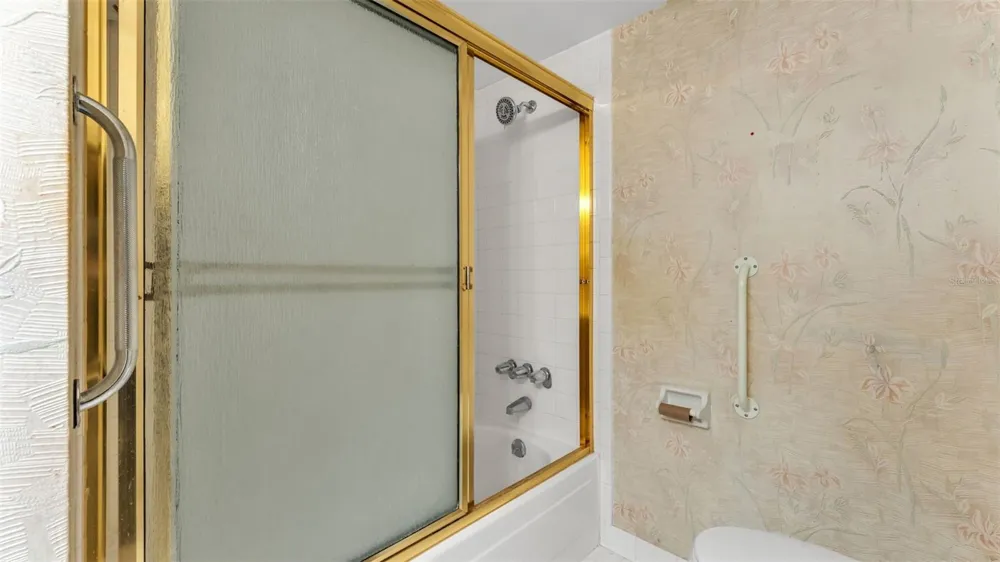 1130 LAKE PARKER AVENUE #A109 Lakeland, FL 33805