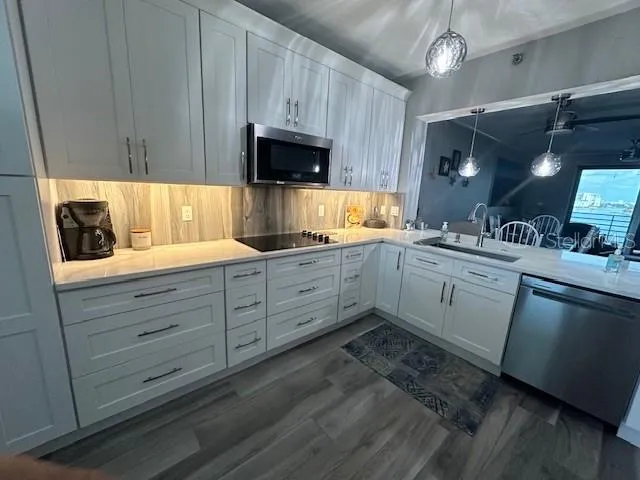 7932 SAILBOAT KEY BOULEVARD S #504 South Pasadena, FL 33707