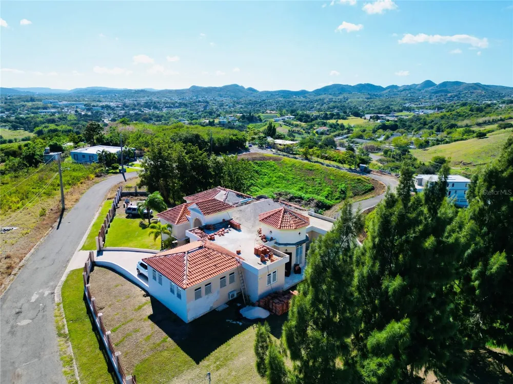 URB.VISTAS DEL RODADERO Yauco, PR 00698