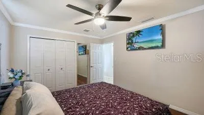1104 FRUITLAND AVE. Bradenton, FL 34207