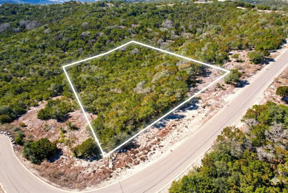 Private 1748 Road Mico, TX 78056
