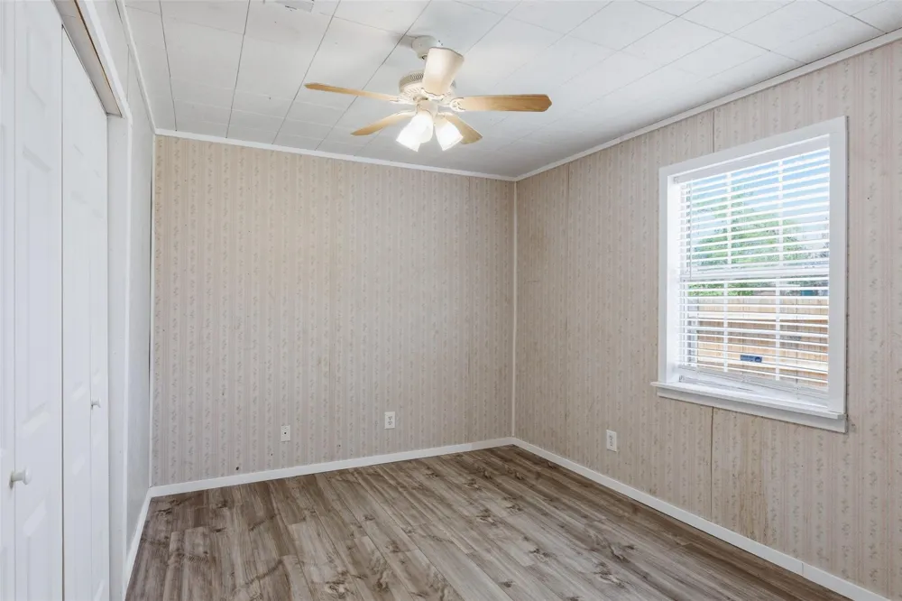 1310 Brazos Street Hempstead, TX 77445