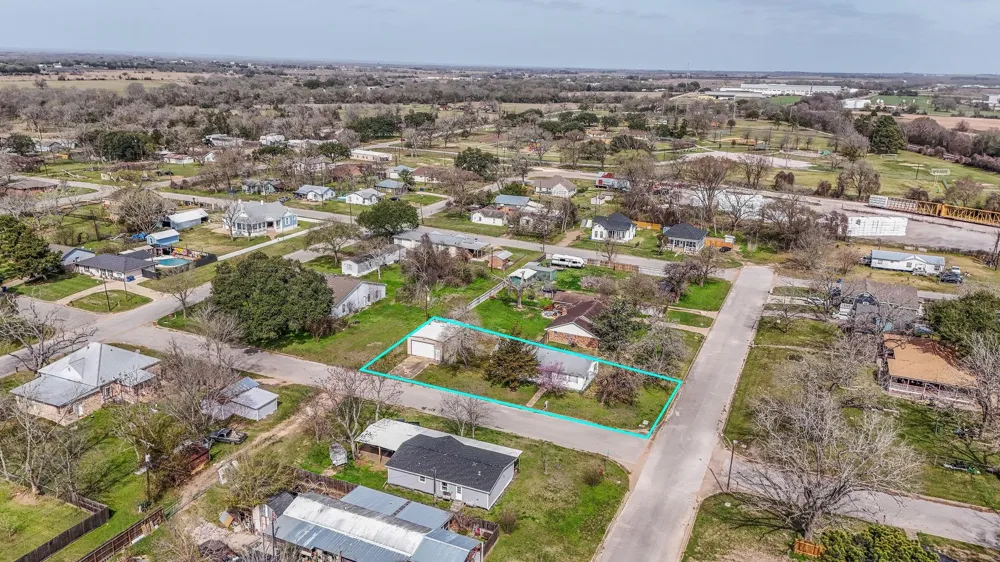 1310 Brazos Street Hempstead, TX 77445