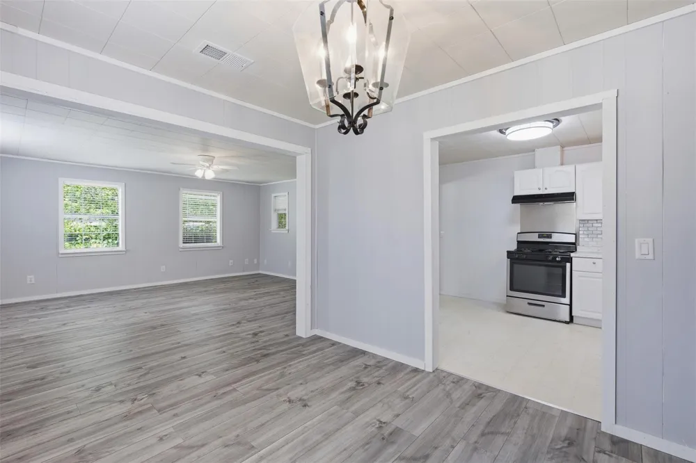 1310 Brazos Street Hempstead, TX 77445