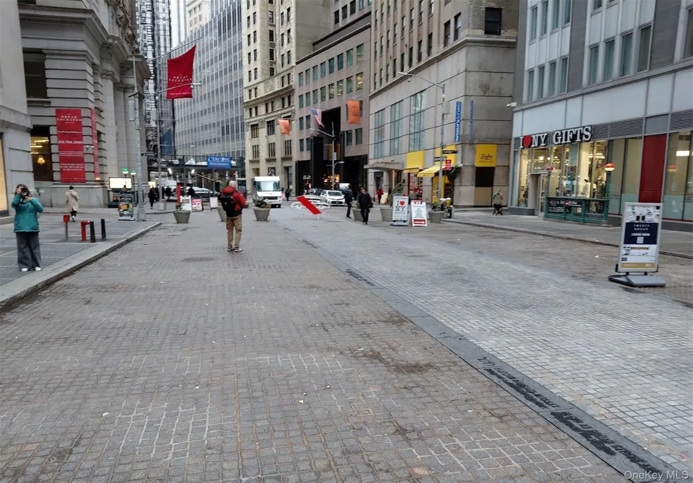 15 Broad Street #1200 New York (Manhattan), NY 10005