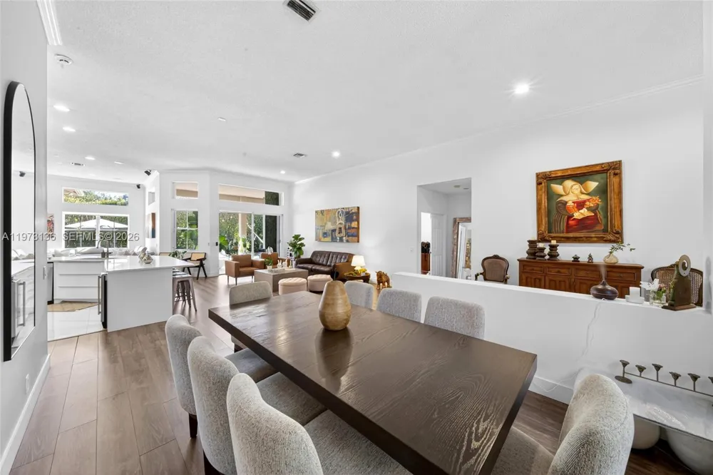 1623 Blue Jay Cir Weston, FL 33327