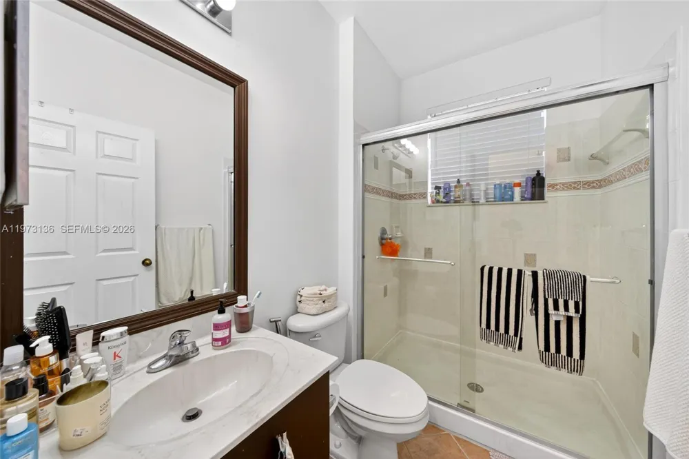 1623 Blue Jay Cir Weston, FL 33327