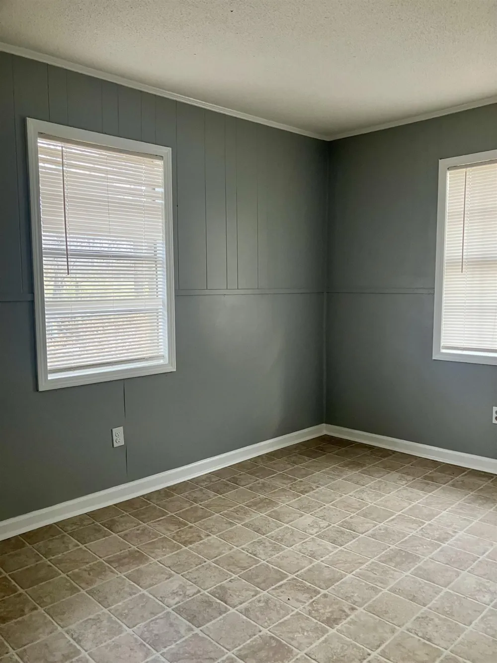 417 FLEMING DR Brownsville, TN 38012