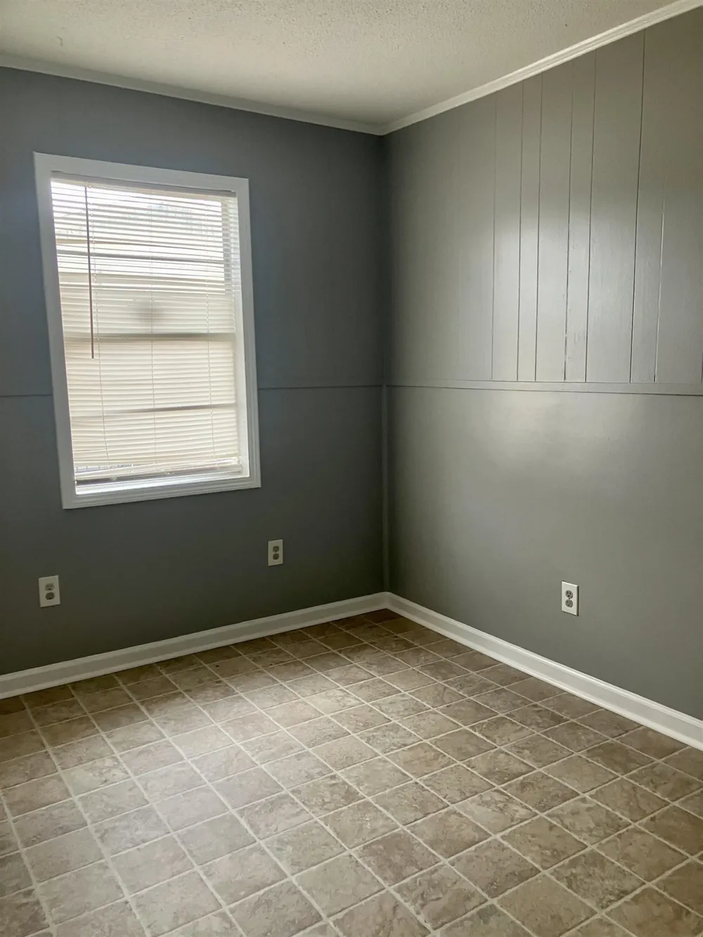417 FLEMING DR Brownsville, TN 38012