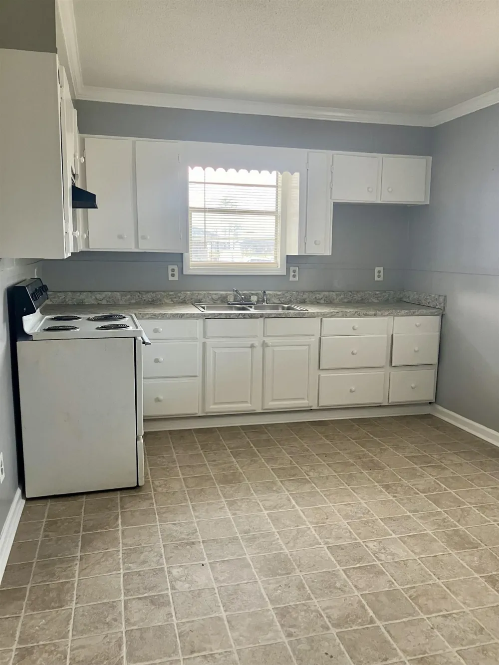 417 FLEMING DR Brownsville, TN 38012
