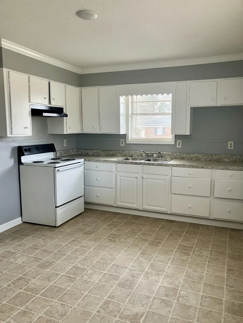 417 FLEMING DR Brownsville, TN 38012