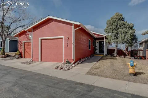 2588 Patriot Heights