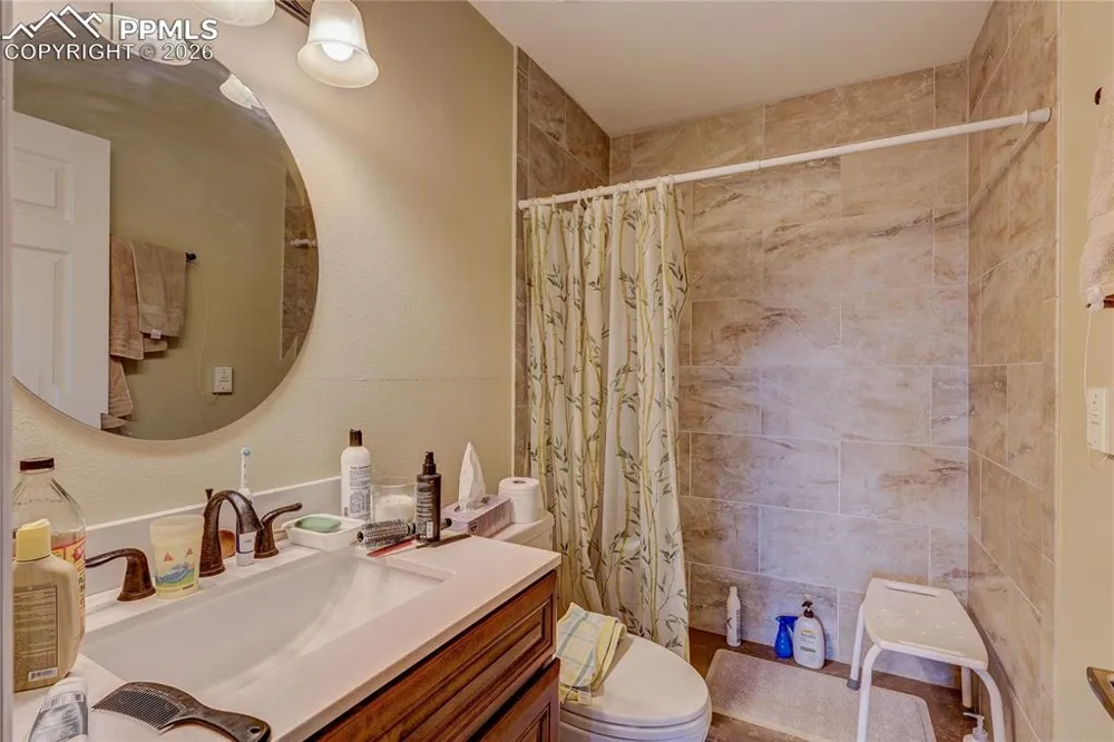 2588 Patriot Heights Colorado Springs, CO 80904