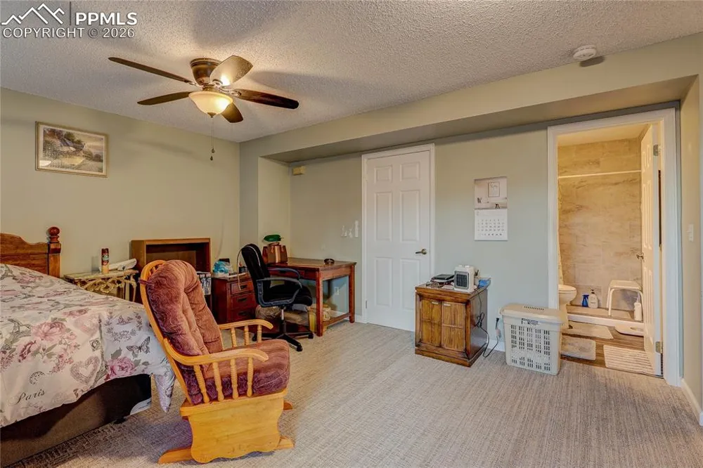 2588 Patriot Heights Colorado Springs, CO 80904
