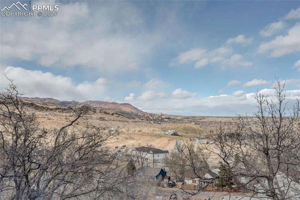 2588 Patriot Heights Colorado Springs, CO 80904