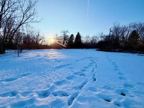Pine Knob Road