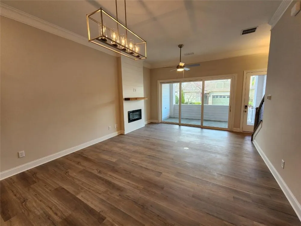 633 Stickley Oak Way Woodstock, GA 30189