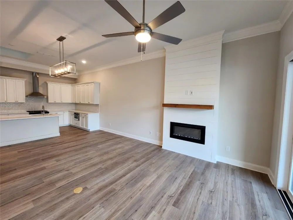 633 Stickley Oak Way Woodstock, GA 30189