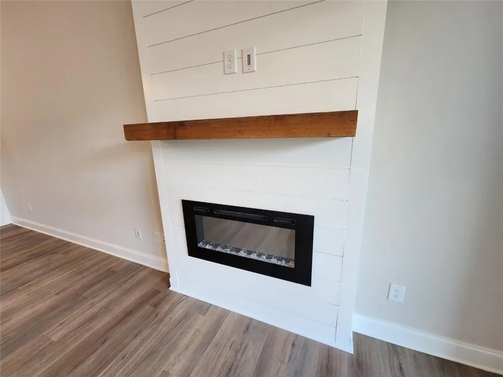 633 Stickley Oak Way Woodstock, GA 30189