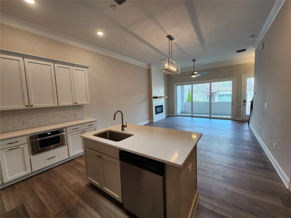 633 Stickley Oak Way Woodstock, GA 30189