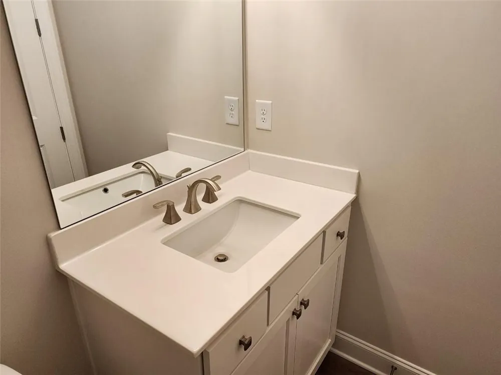 633 Stickley Oak Way Woodstock, GA 30189