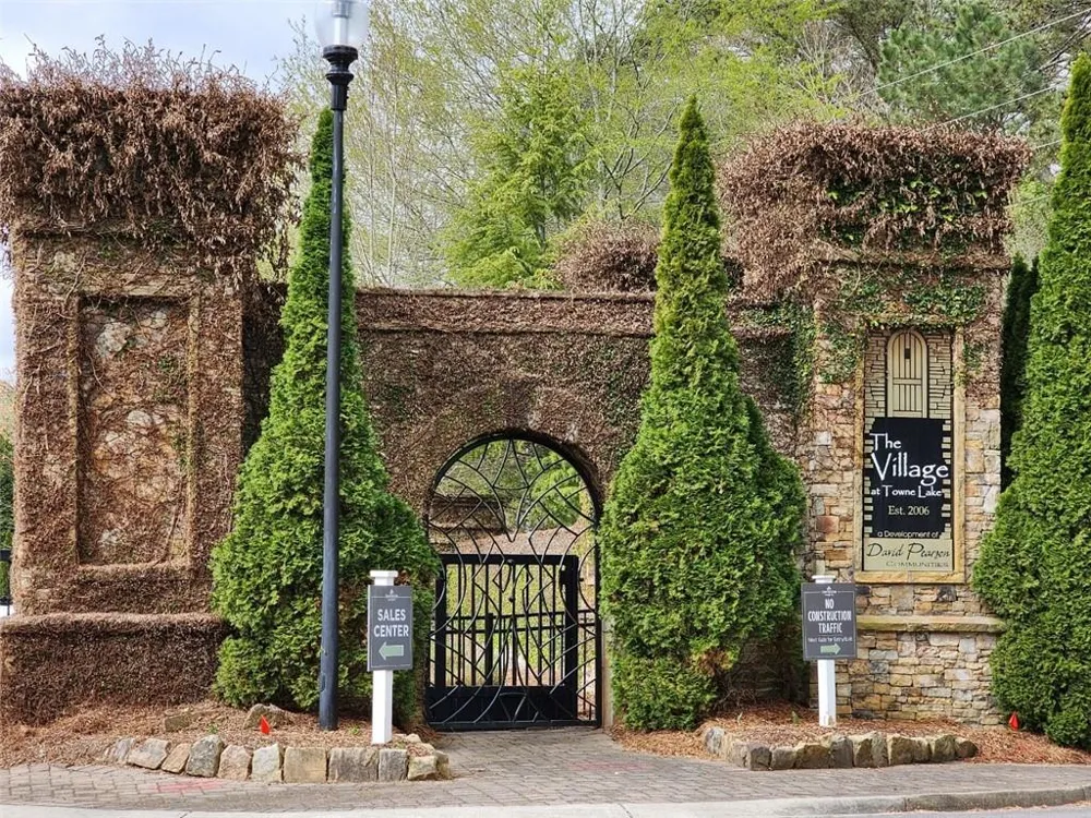 633 Stickley Oak Way Woodstock, GA 30189