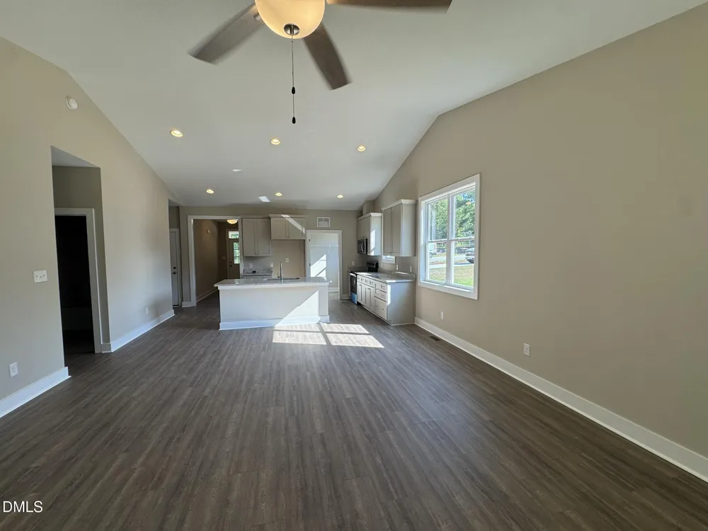 13341 Nc-27 Broadway, NC 27505
