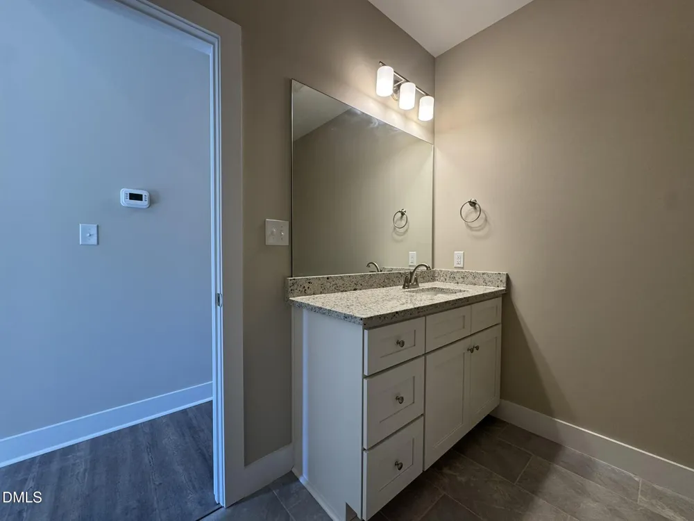 13341 Nc-27 Broadway, NC 27505