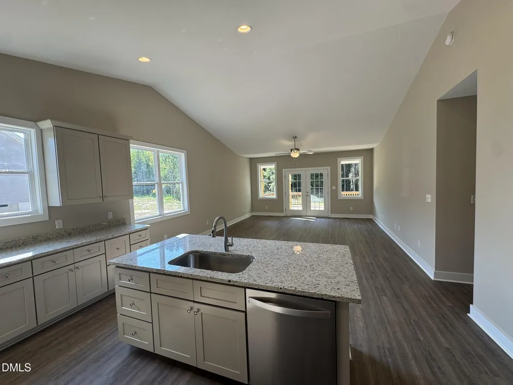 13341 Nc-27 Broadway, NC 27505