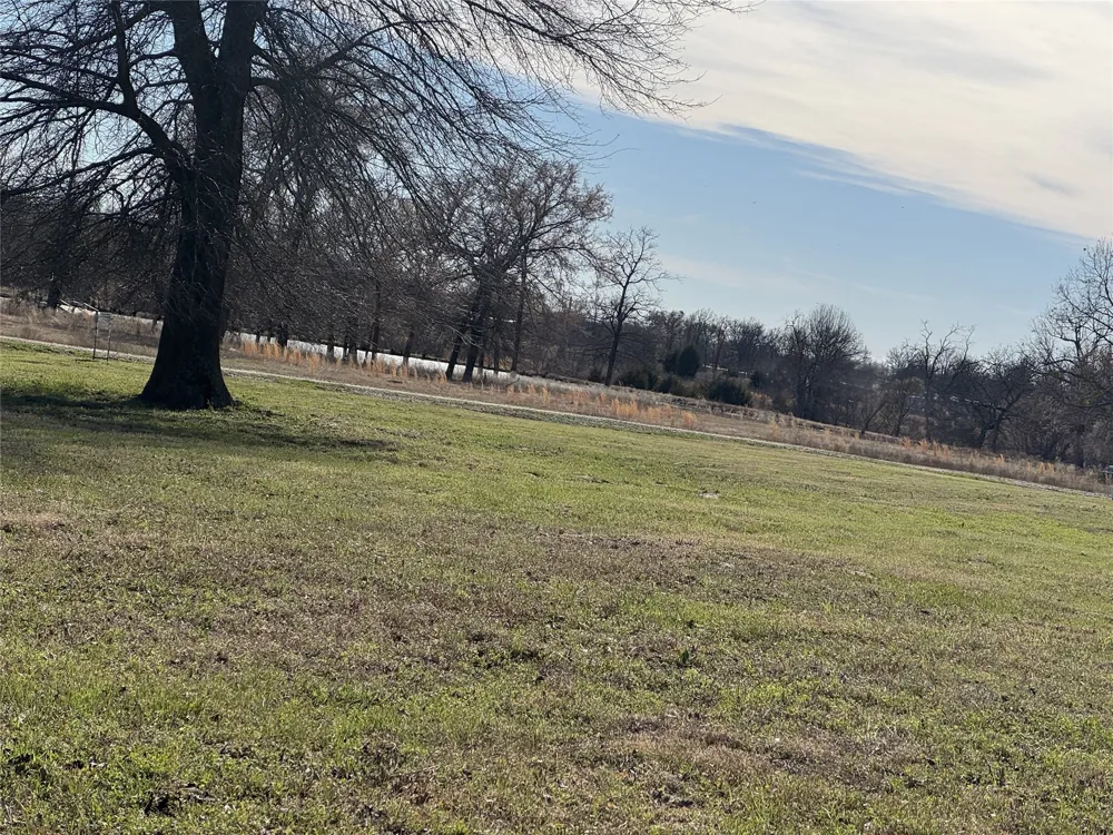Private Rd 5912 Yantis, TX 75497