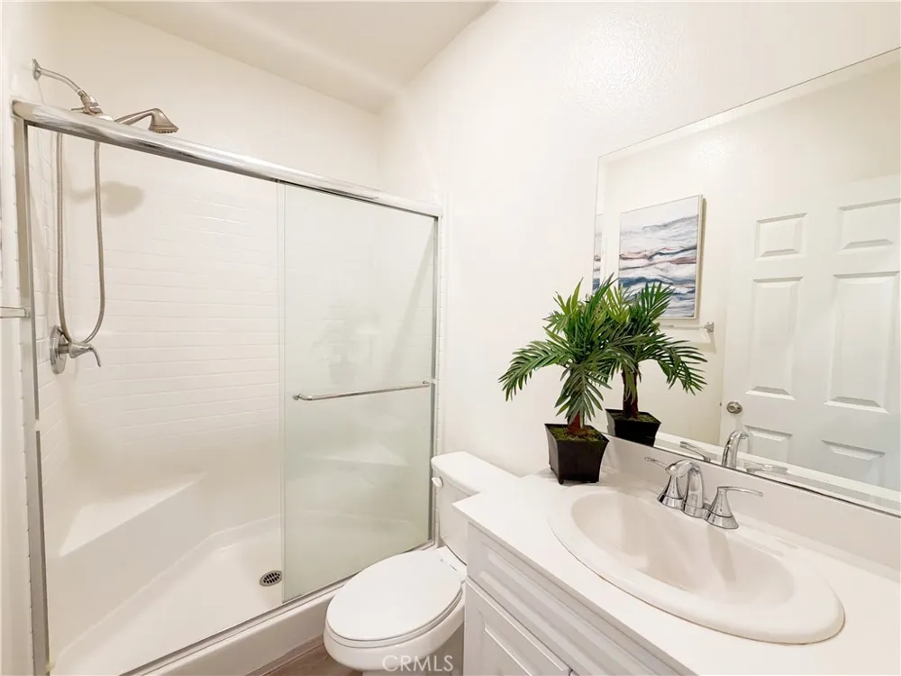 15981 Tanzinite Ln Chino, CA 91708