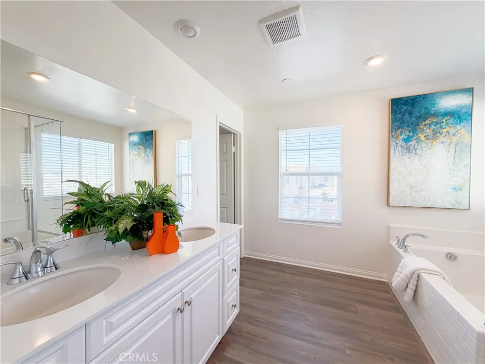 15981 Tanzinite Ln Chino, CA 91708