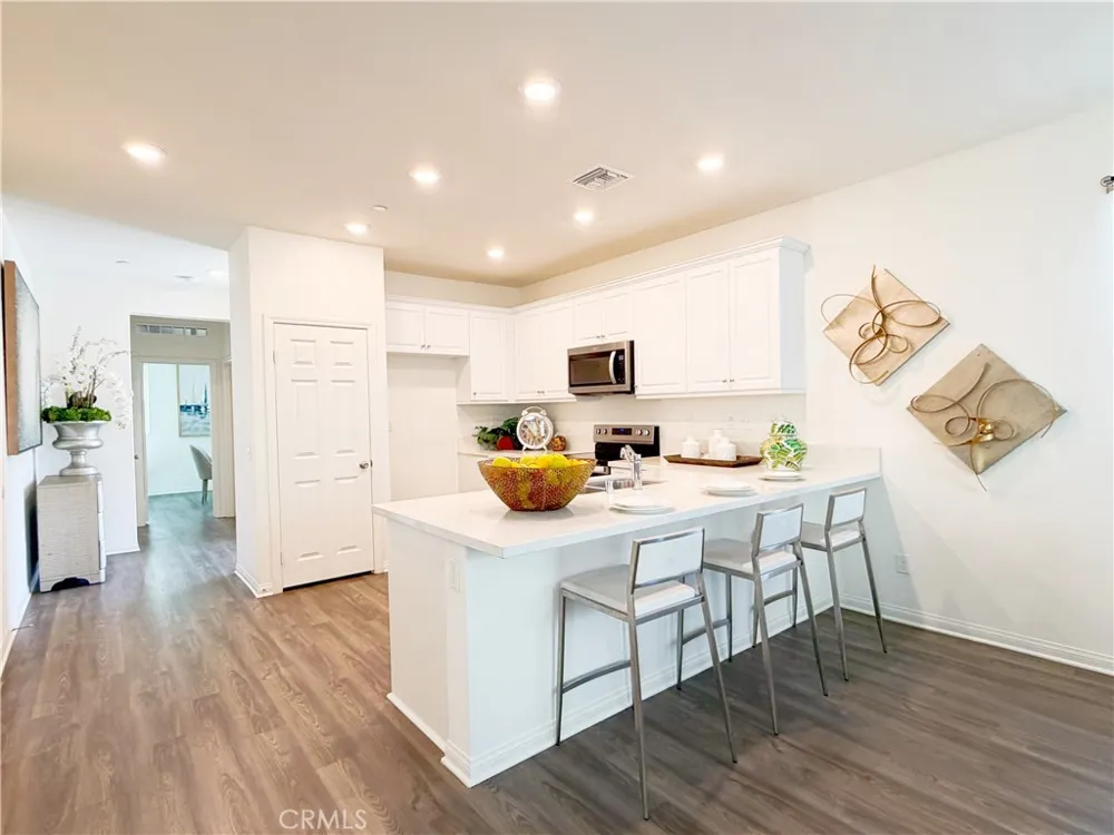 15981 Tanzinite Ln Chino, CA 91708