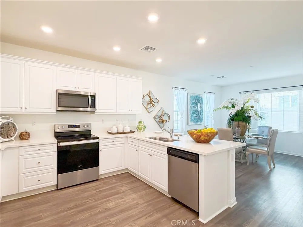 15981 Tanzinite Ln Chino, CA 91708