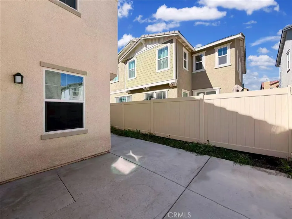 15981 Tanzinite Ln Chino, CA 91708