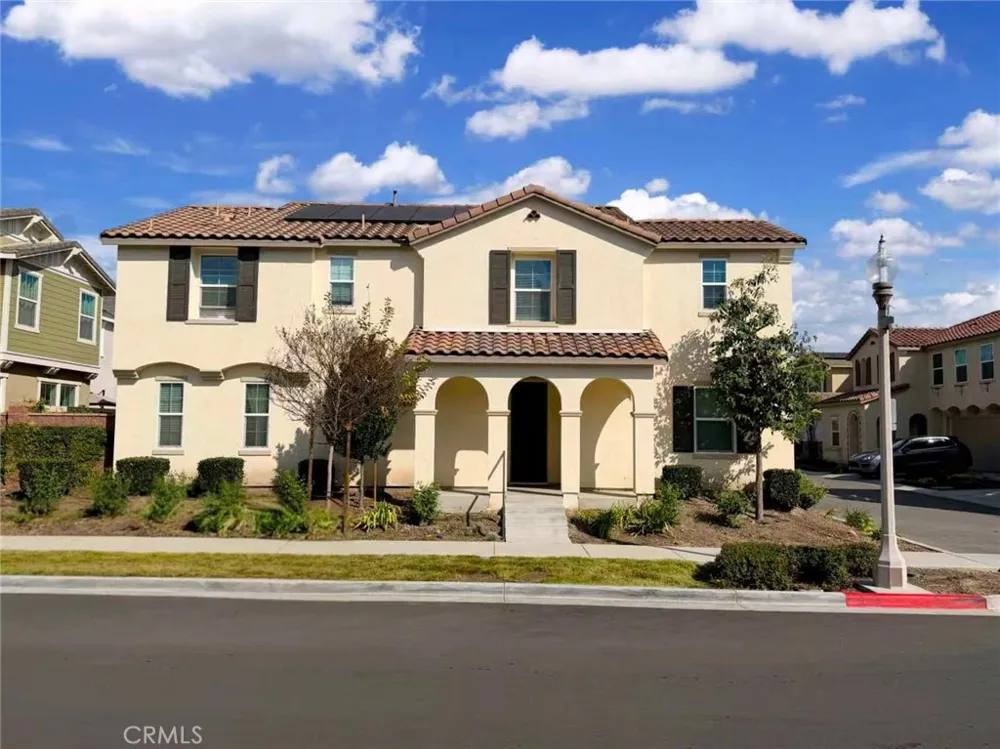 15981 Tanzinite Ln Chino, CA 91708