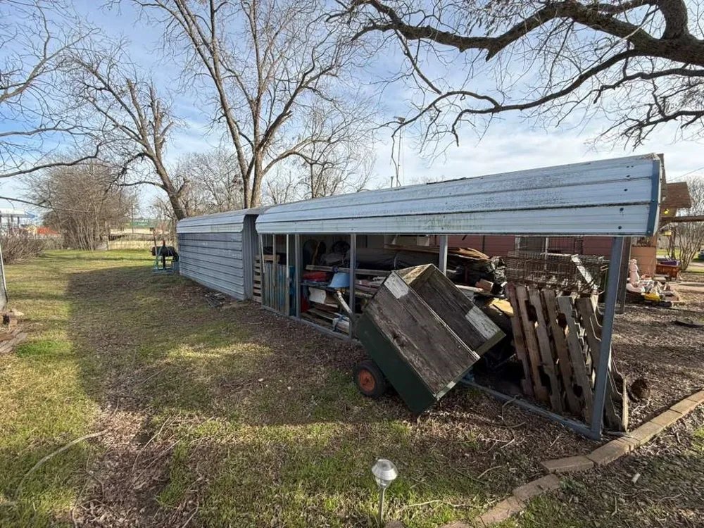 710 Whitney Street Morgan, TX 76671