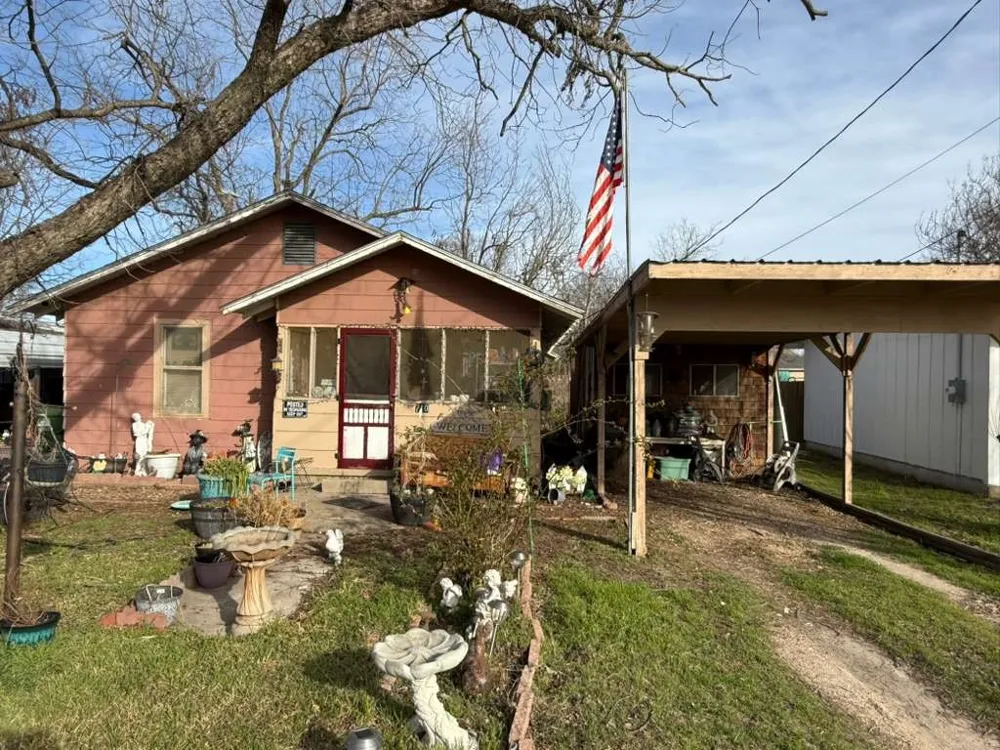 710 Whitney Street Morgan, TX 76671