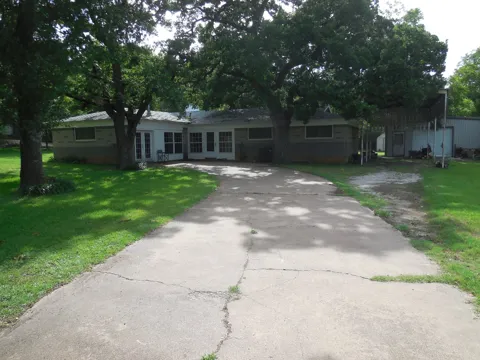 209 Breckenridge Highway