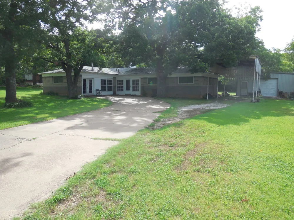209 Breckenridge Highway Ranger, TX 76470