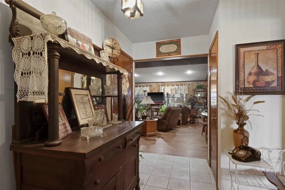12869 US Highway 259 Omaha, TX 75571
