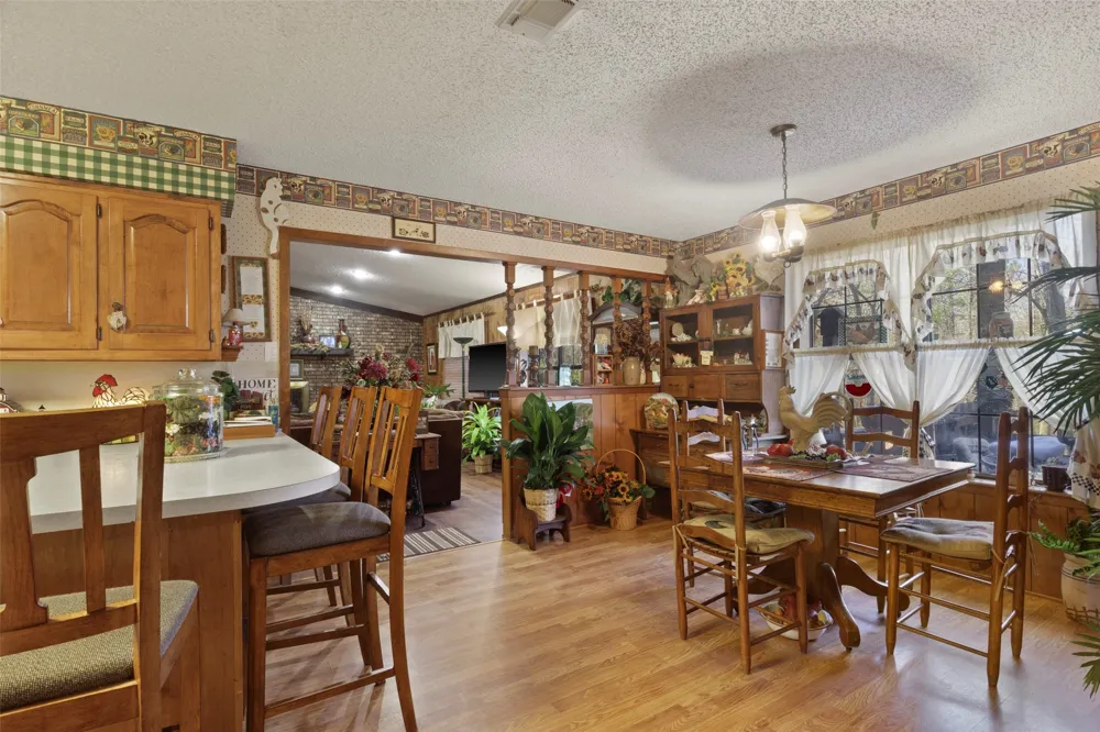 12869 US Highway 259 Omaha, TX 75571