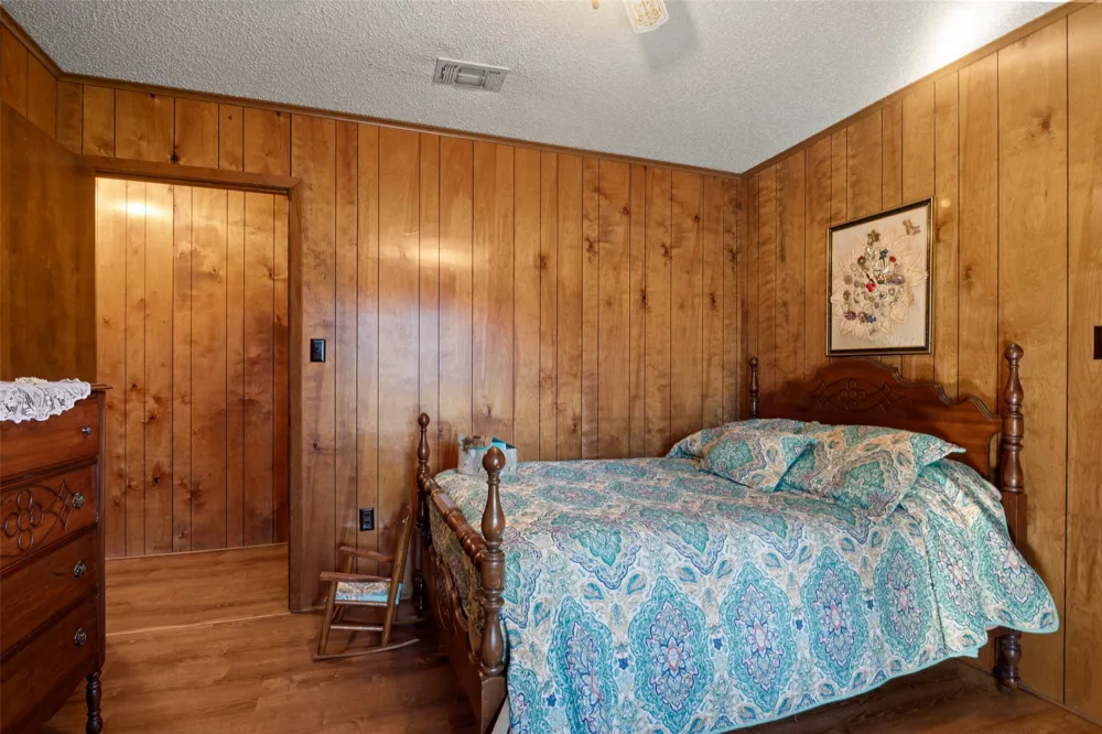 12869 US Highway 259 Omaha, TX 75571