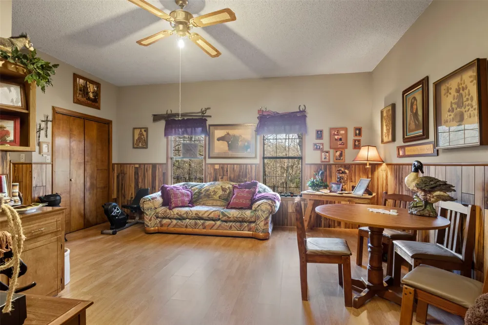 12869 US Highway 259 Omaha, TX 75571