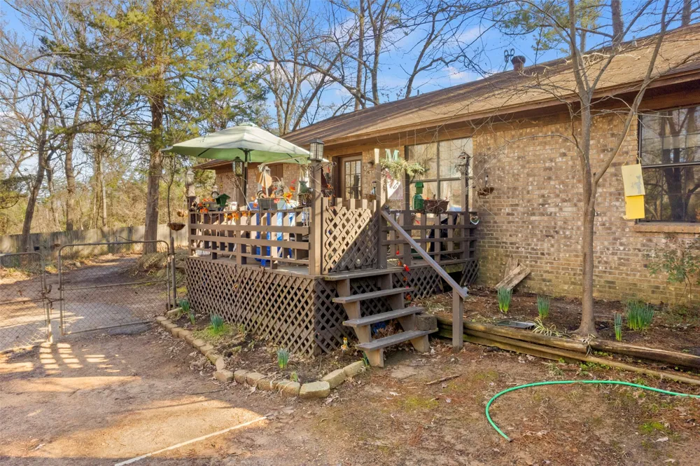 12869 US Highway 259 Omaha, TX 75571