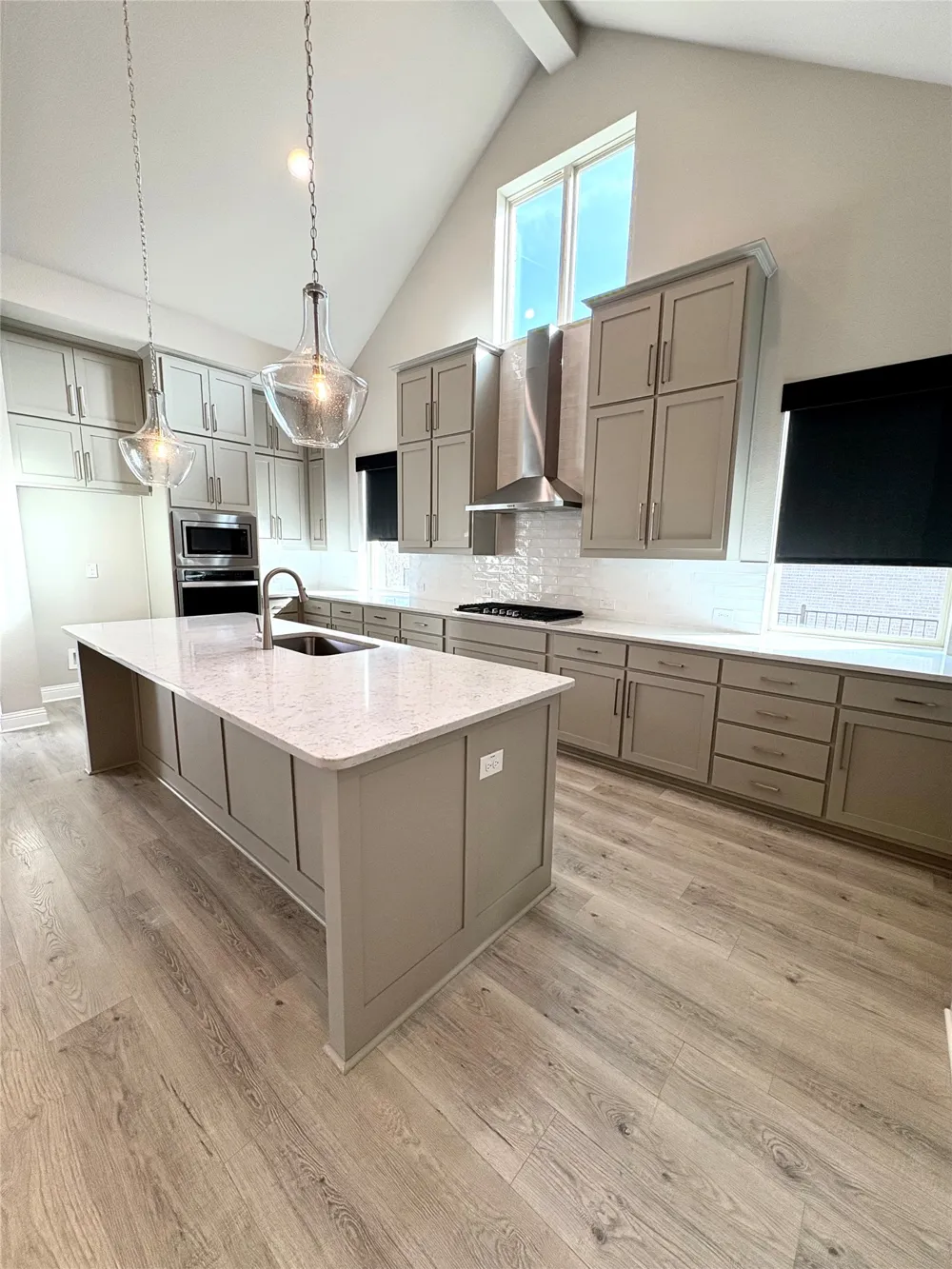 1408 Bearpath Way Gunter, TX 75058