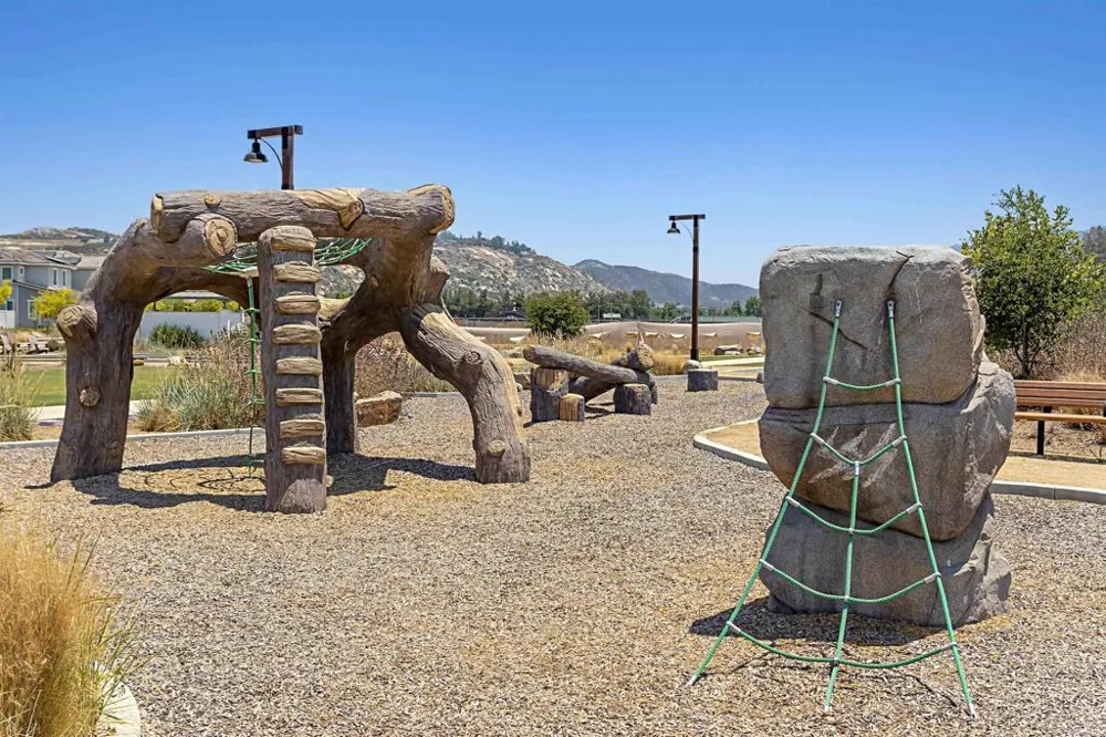 27924 Barley Court Valley Center, CA 92082