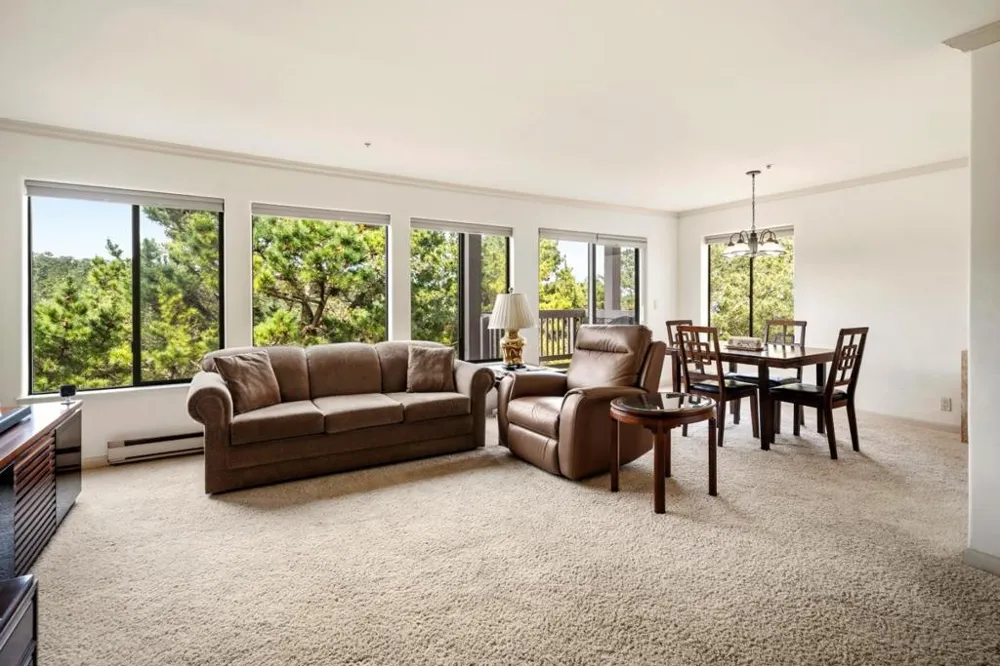 17 Shepherd's Pebble Beach, CA 93953