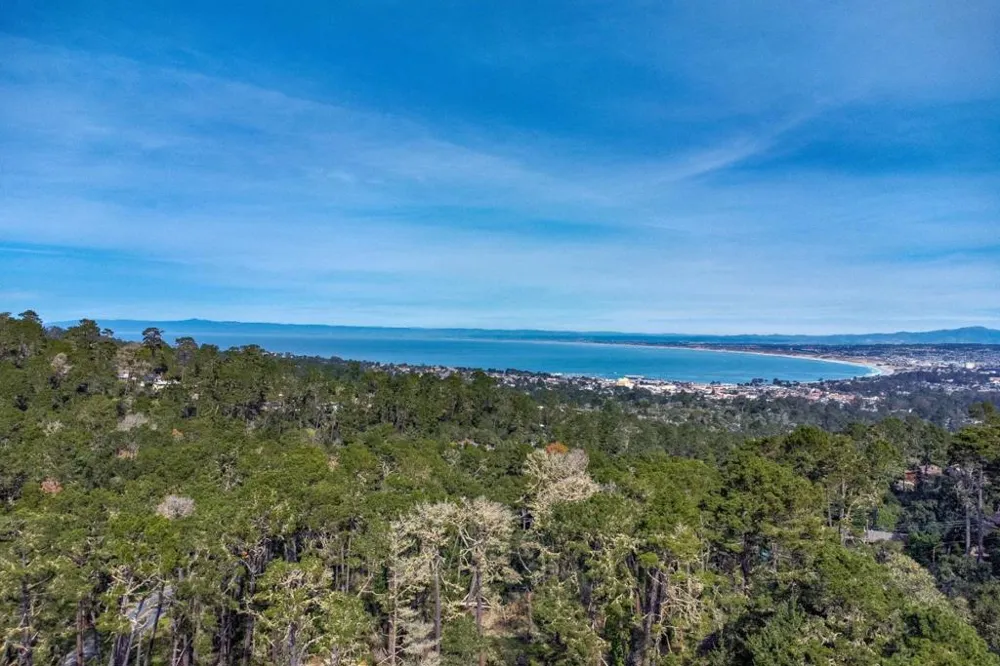 17 Shepherd's Pebble Beach, CA 93953