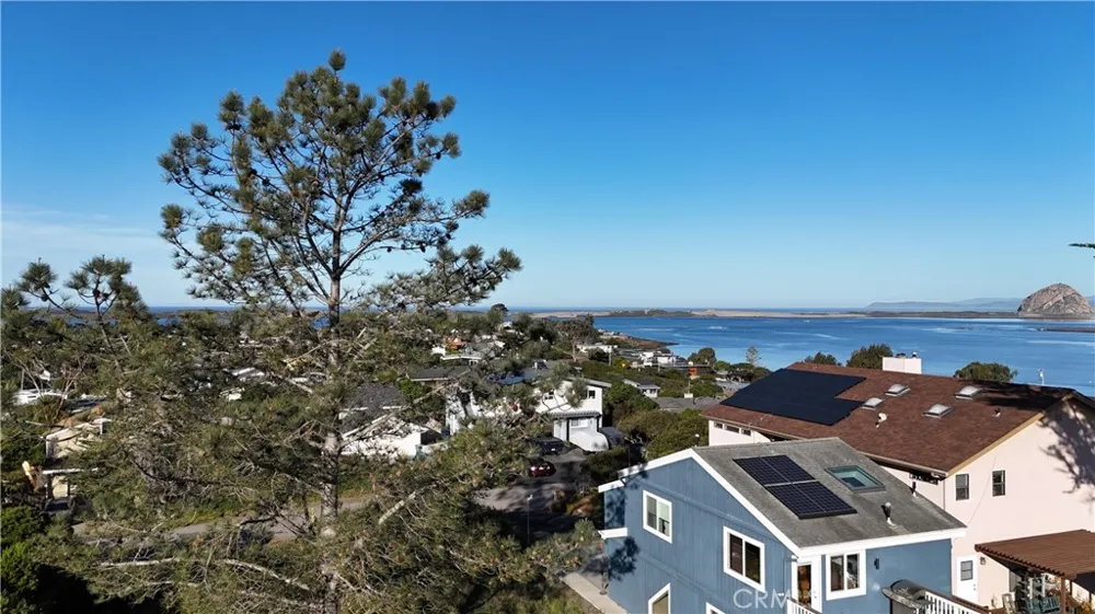 1266 10th Los Osos, CA 93402